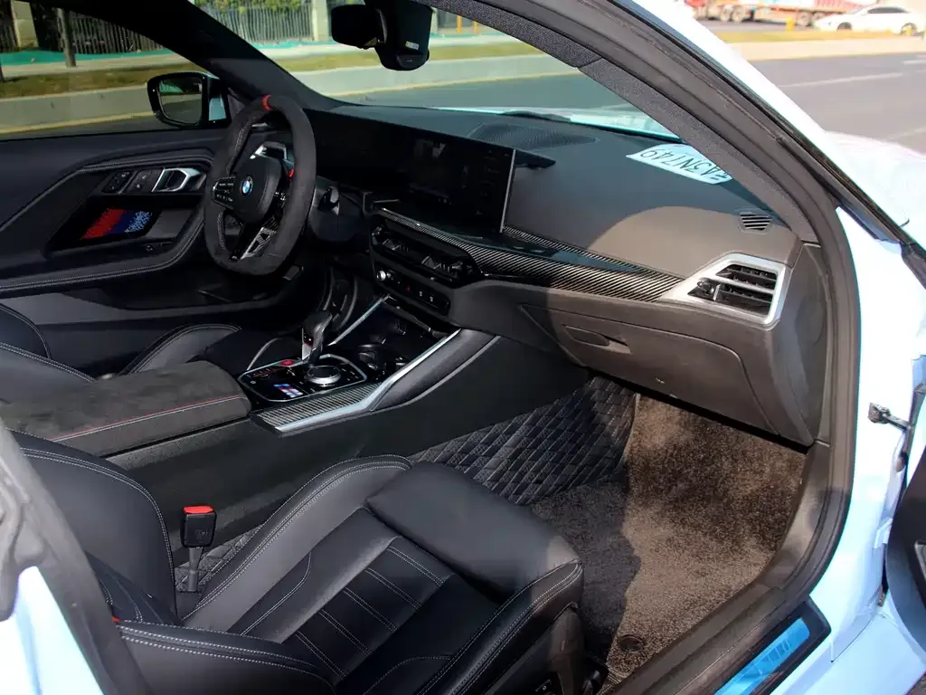 BMW M2 2025 из CN, фото 3