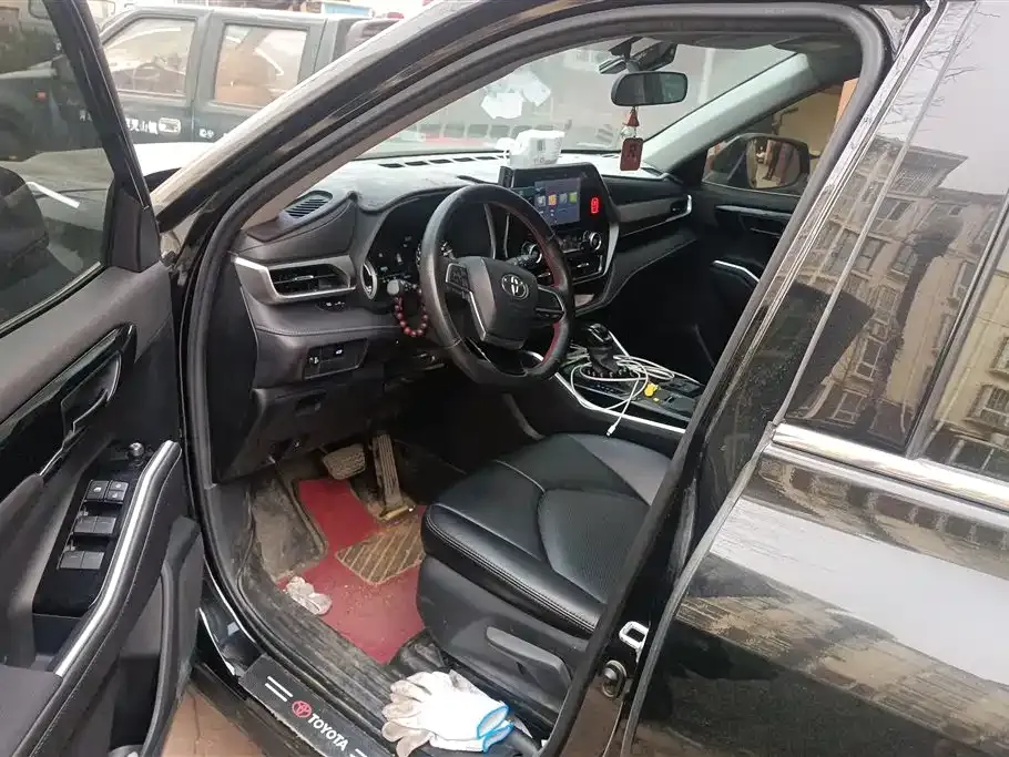 Toyota Highlander 2023 из CN, фото 7