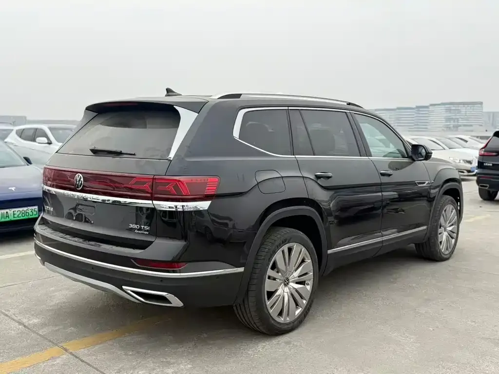 Volkswagen Teramont 2022 из CN, фото 7