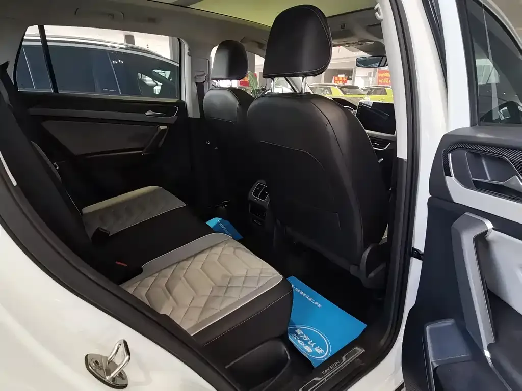 Volkswagen Tayron 2023 из CN, фото 6