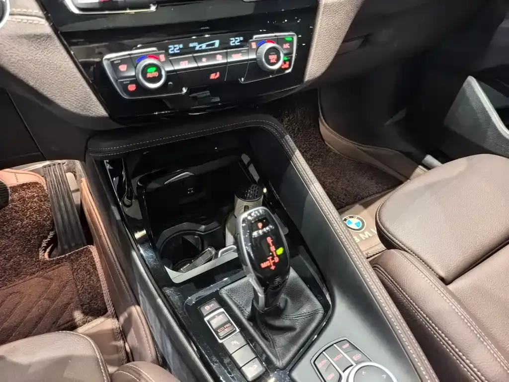 BMW X1 2021 из CN, фото 5