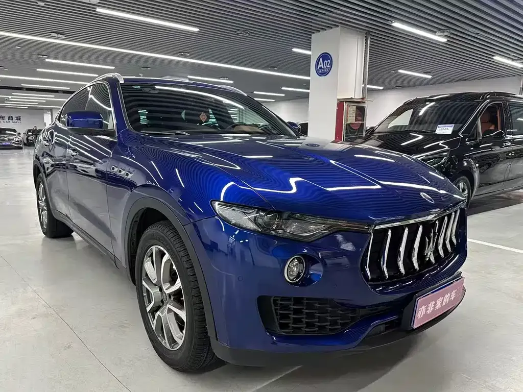 Maserati Levante — фото 10