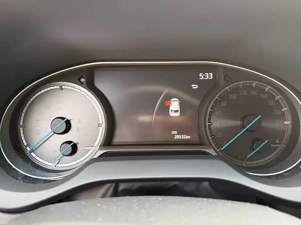 Toyota Harrier — фото 9