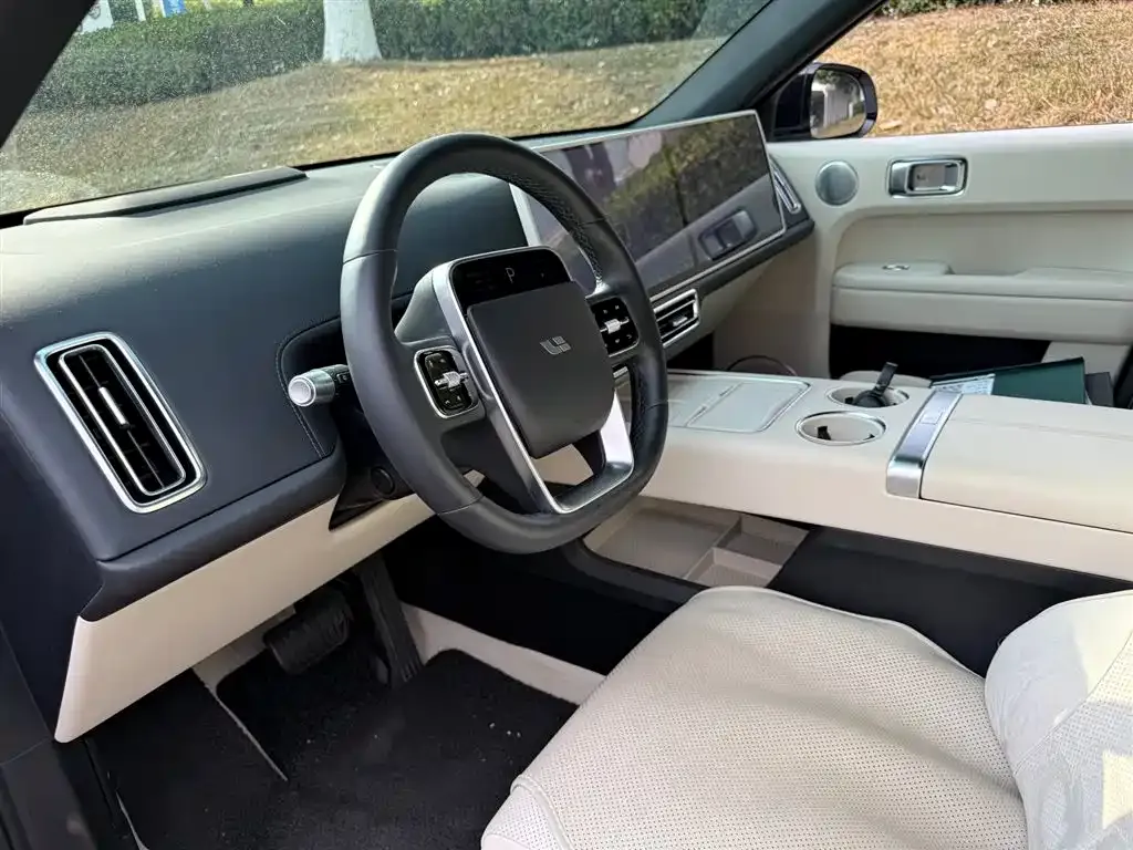 Li Auto L6 2024 из CN, фото 3