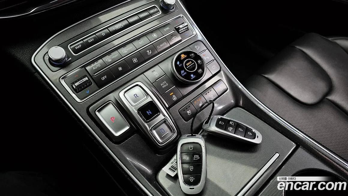 Hyundai Santafe — фото 9