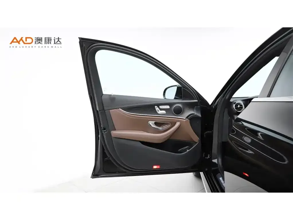 Mercedes-Benz E-Class 2022 из CN, фото 8