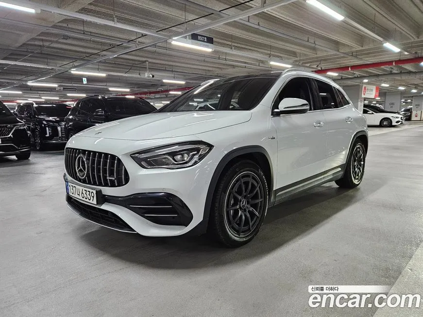 Mercedes-Benz GLA-Class — фото 8