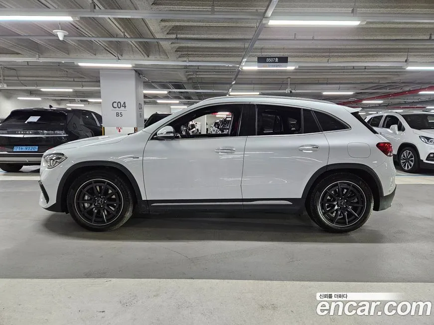 Mercedes-Benz GLA-Class — фото 10