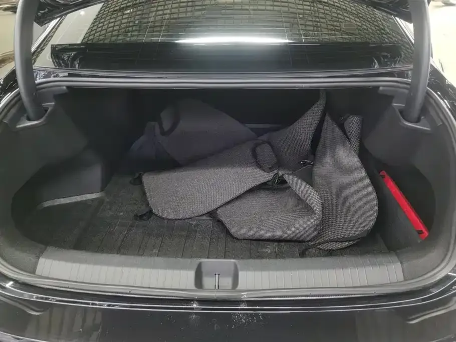 Volkswagen Passat 2025 из CN, фото 3