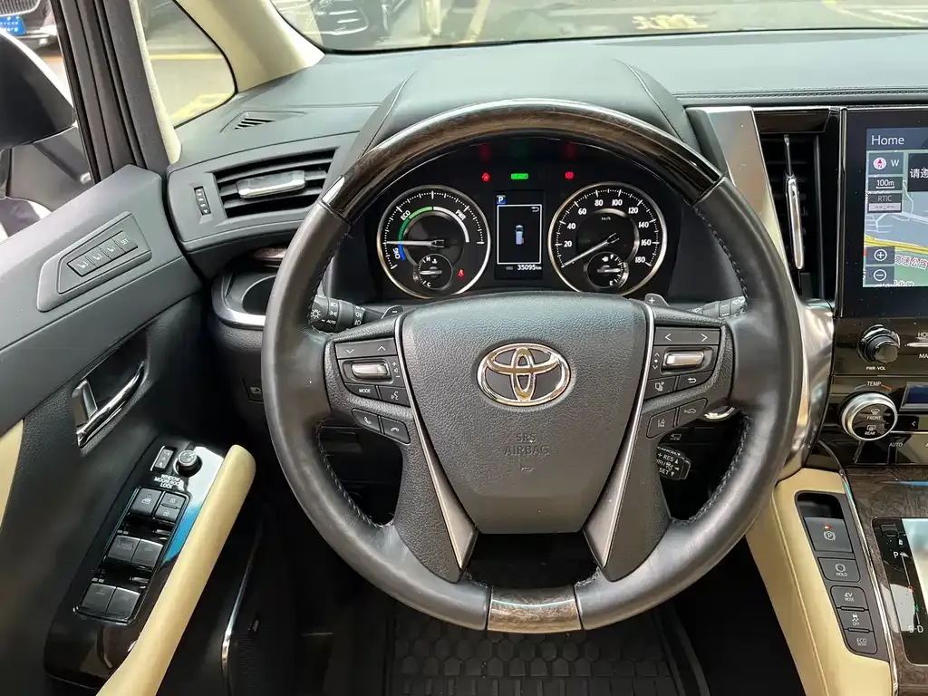 Toyota Alphard 2022 из CN, фото 8