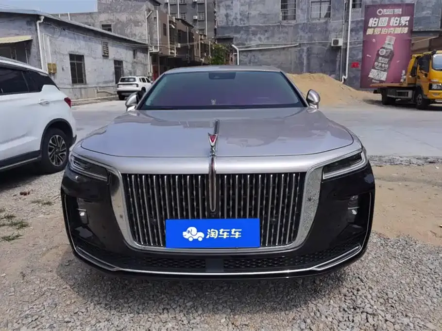 Hongqi H9 — фото 10