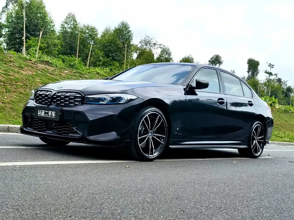 BMW 3 Series — фото 1