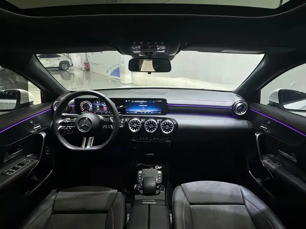 Mercedes-Benz A-Class — фото 10