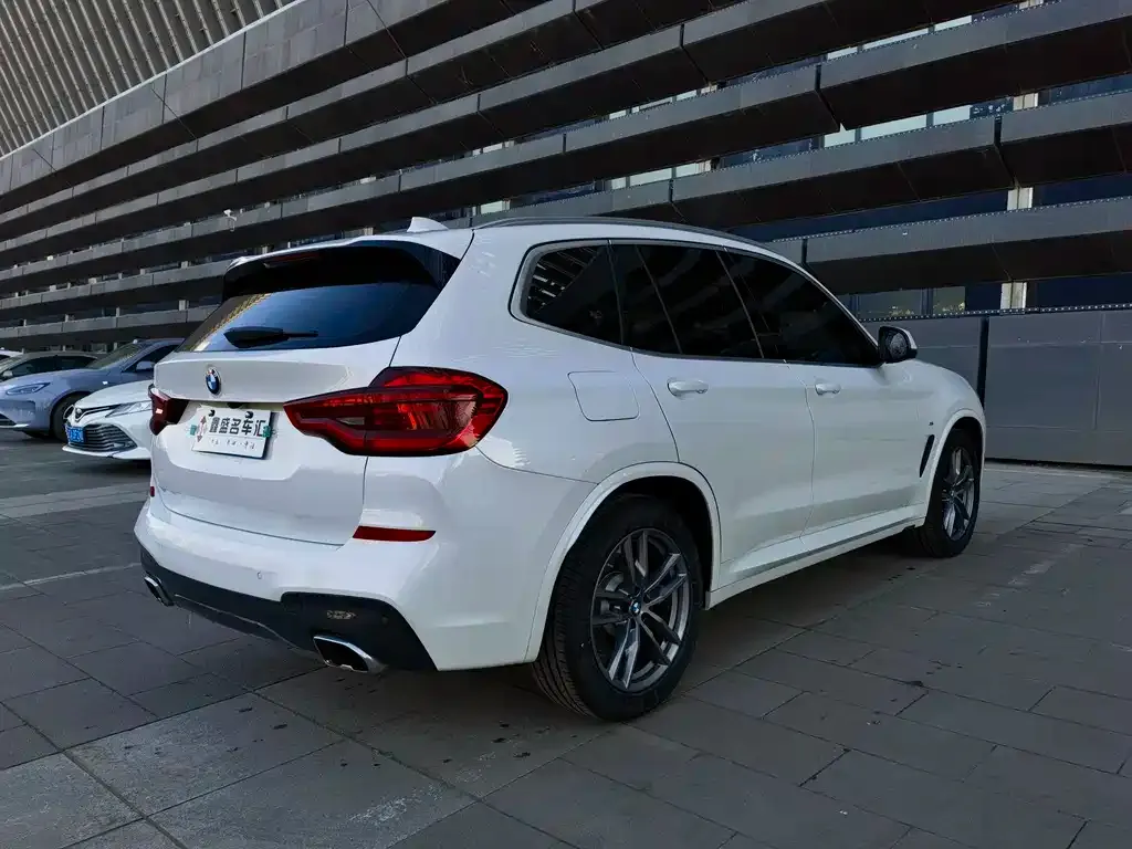 BMW X3 — фото 4