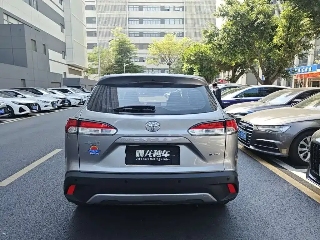 Toyota Corolla Cross — фото 9