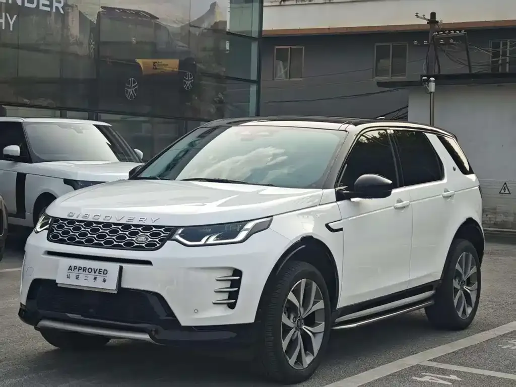 Land Rover Discovery Sport — фото 1