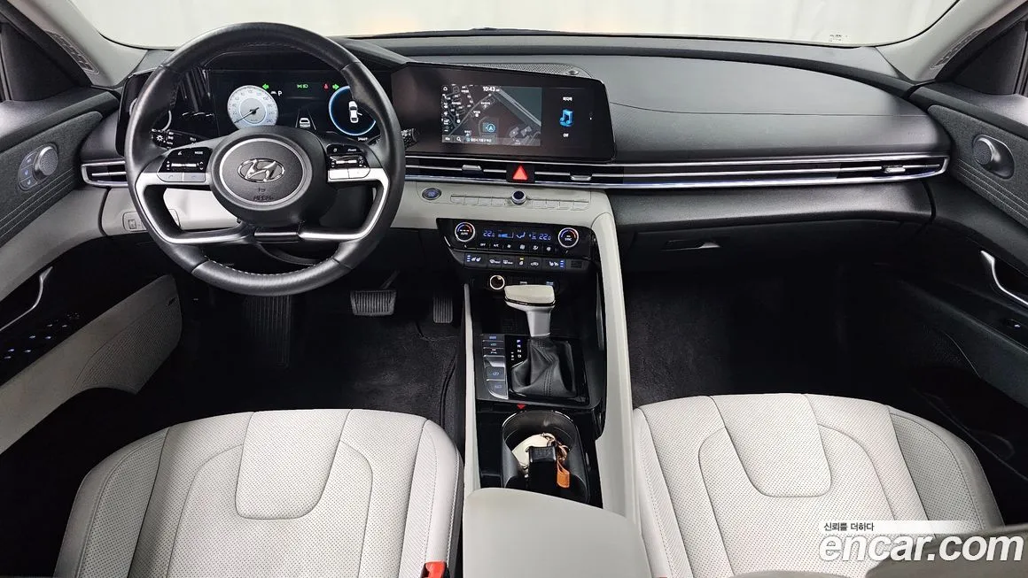Hyundai AVANTE — фото 9