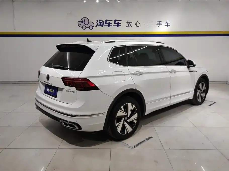 Volkswagen Tiguan L — фото 6