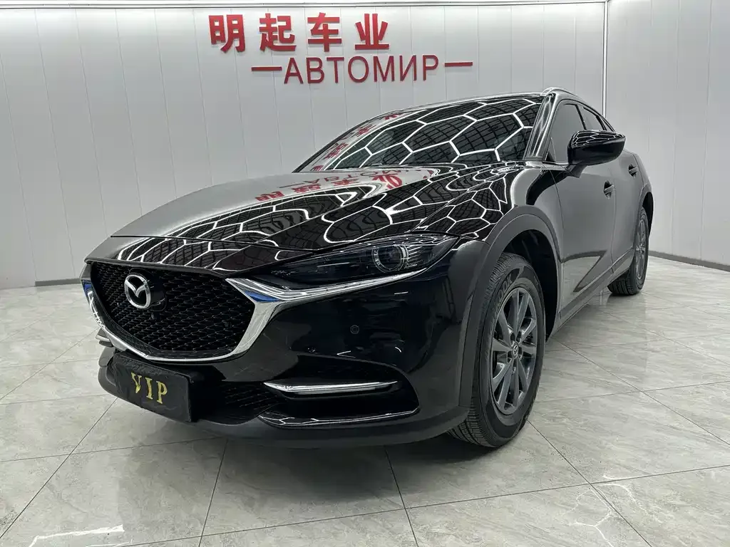 Mazda CX-4 2023 из CN, фото 1
