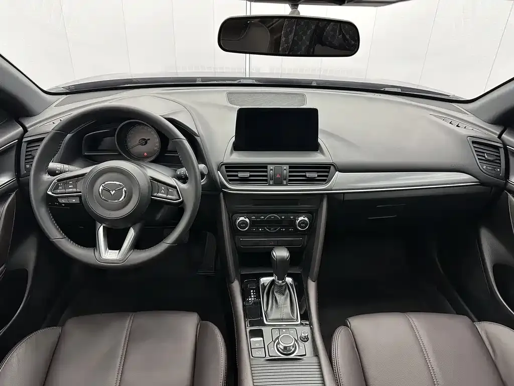 Mazda CX-4 2023 из CN, фото 10