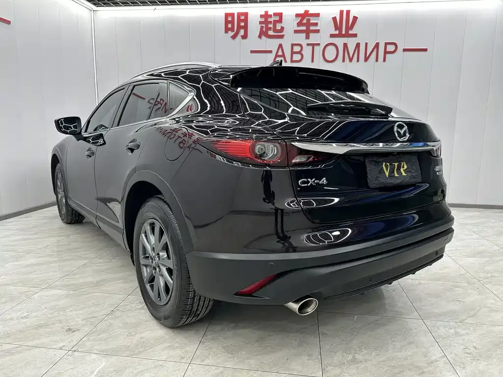 Mazda CX-4 2023 из CN, фото 3