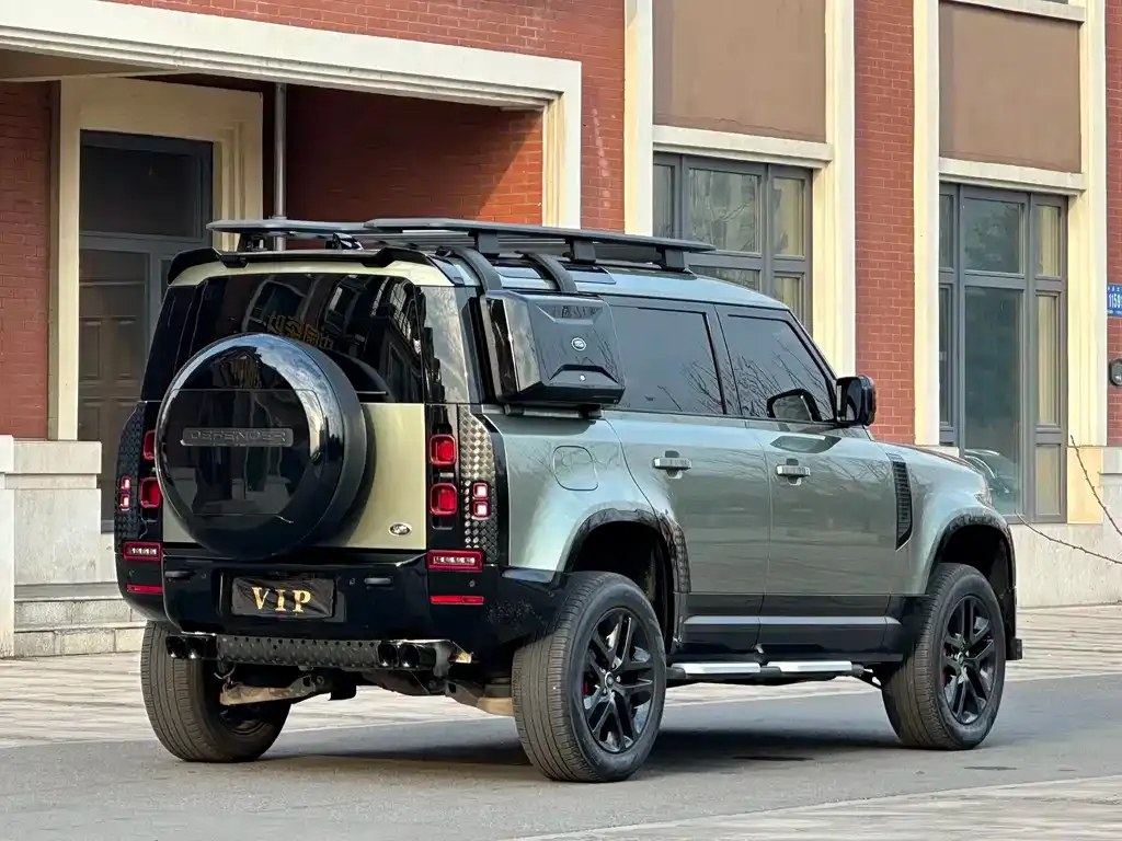 Land Rover Defender — фото 5