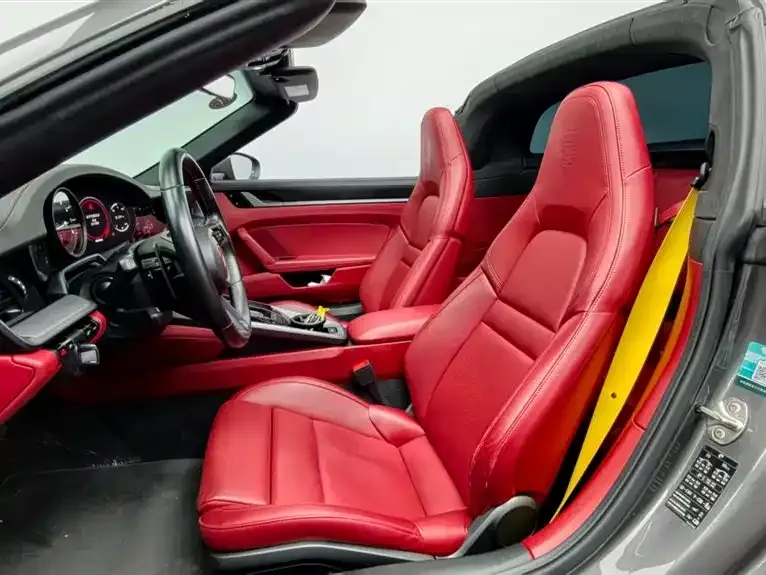 Porsche 911 2021 из CN, фото 8