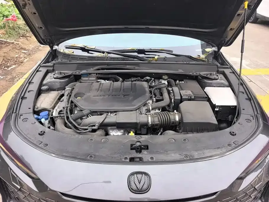 Changan UNI-V 2023 из CN, фото 4