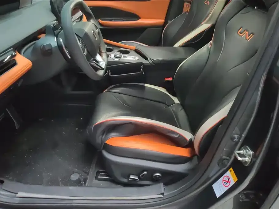 Changan UNI-V 2023 из CN, фото 5