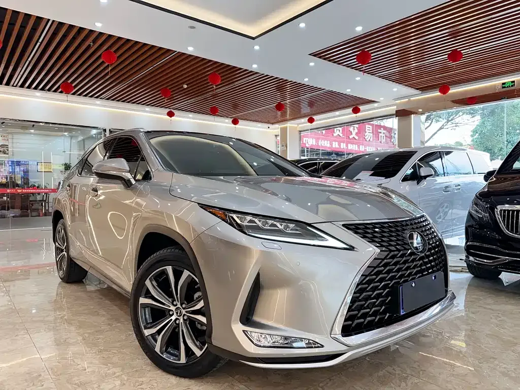 Lexus RX — фото 6
