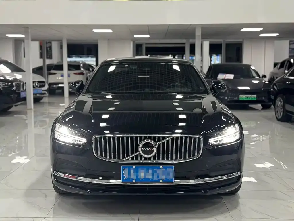 Volvo S90 — фото 6