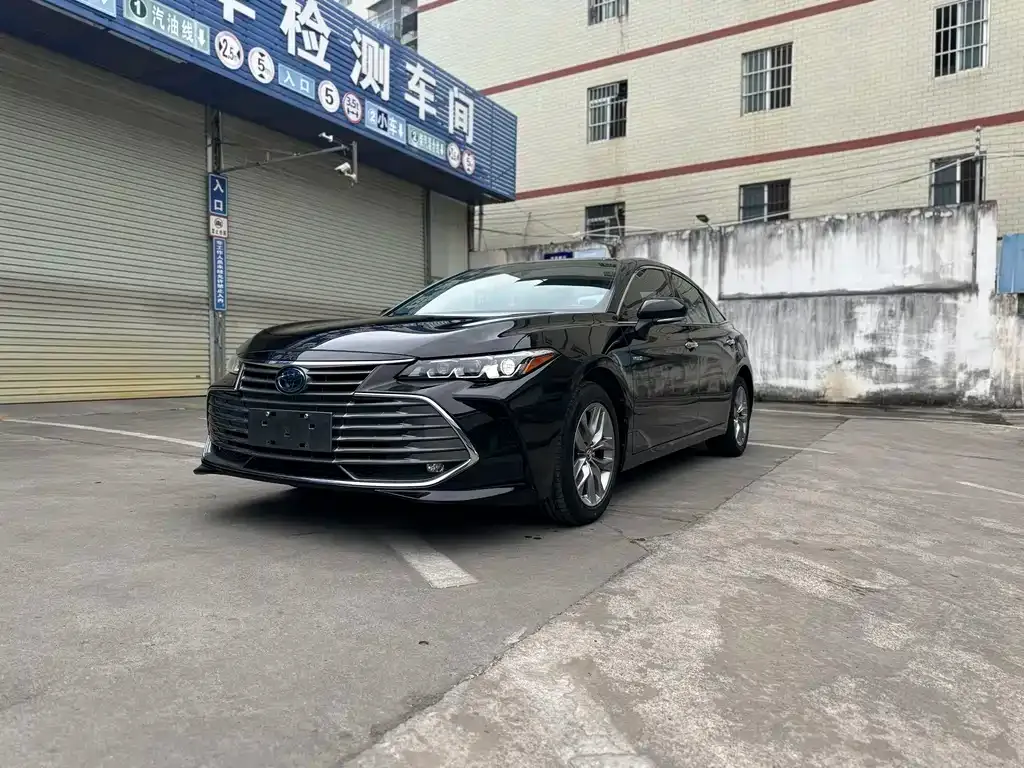 Toyota Avalon 2021 из CN, фото 1