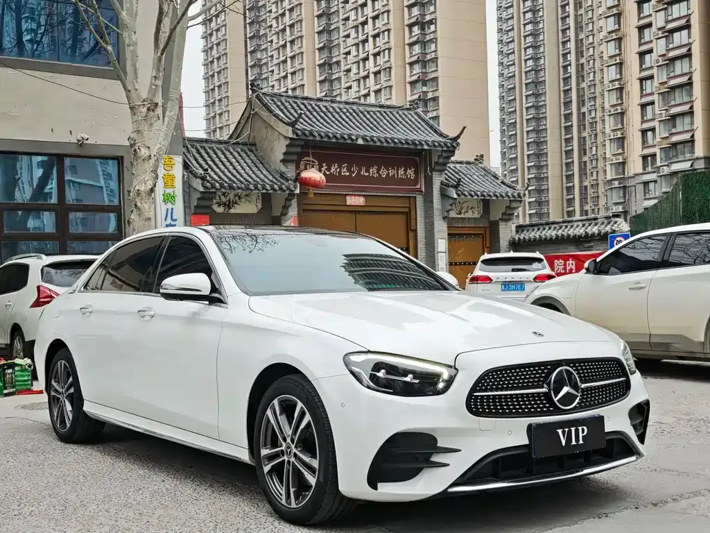 Mercedes-Benz E-Class 2023 из CN, фото 9