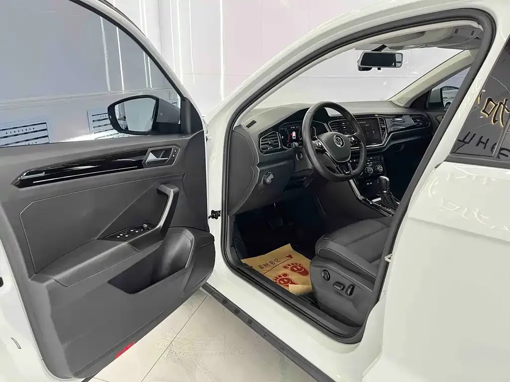 Volkswagen T-Roc 2022 из CN, фото 6