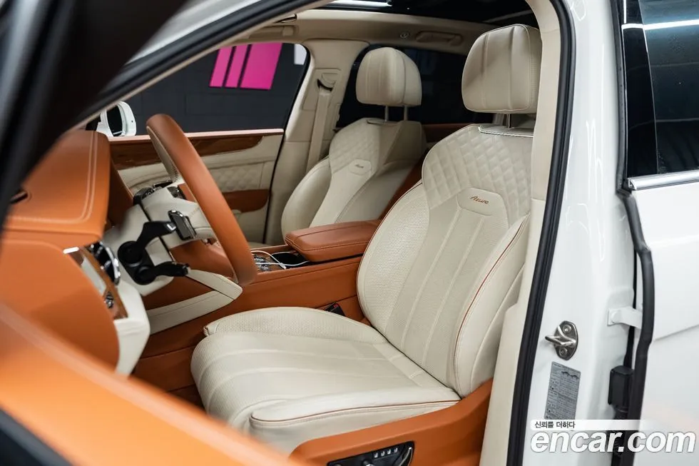 Bentley Bentayga 2023 из KR, фото 6