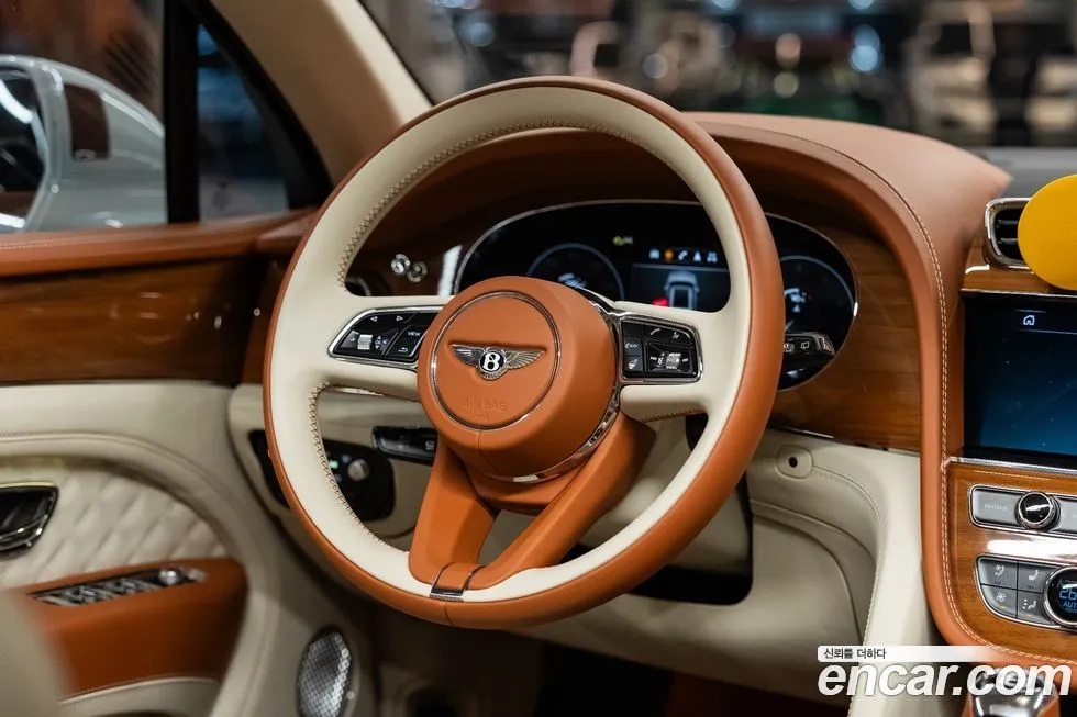 Bentley Bentayga 2023 из KR, фото 8
