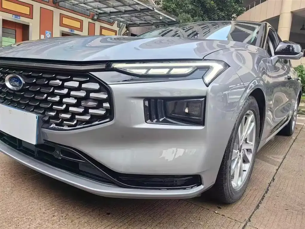 Ford Mondeo 2022 из CN, фото 8