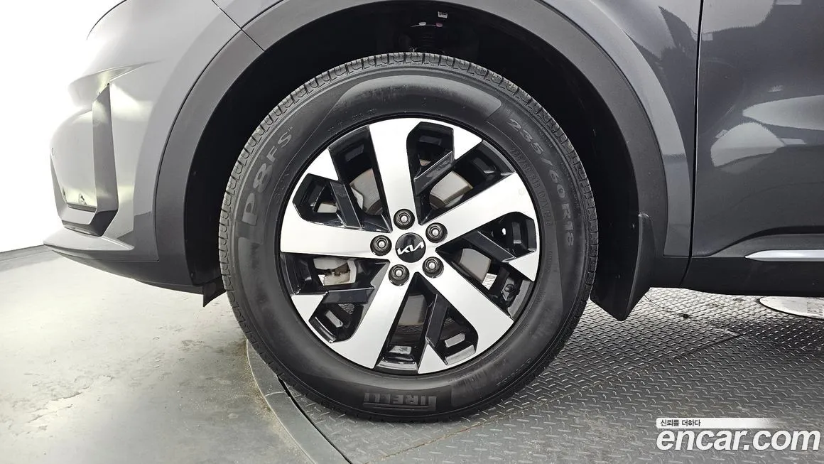 Kia Sorento — фото 3