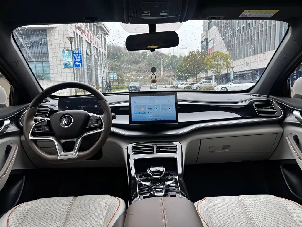 BYD Qin PLUS — фото 3