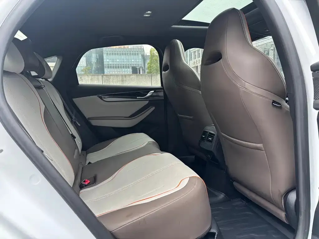 BYD Qin PLUS — фото 2