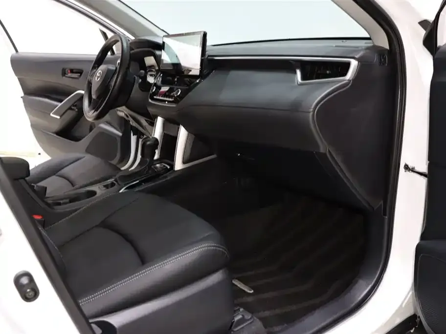 Toyota Corolla Cross 2025 из CN, фото 6