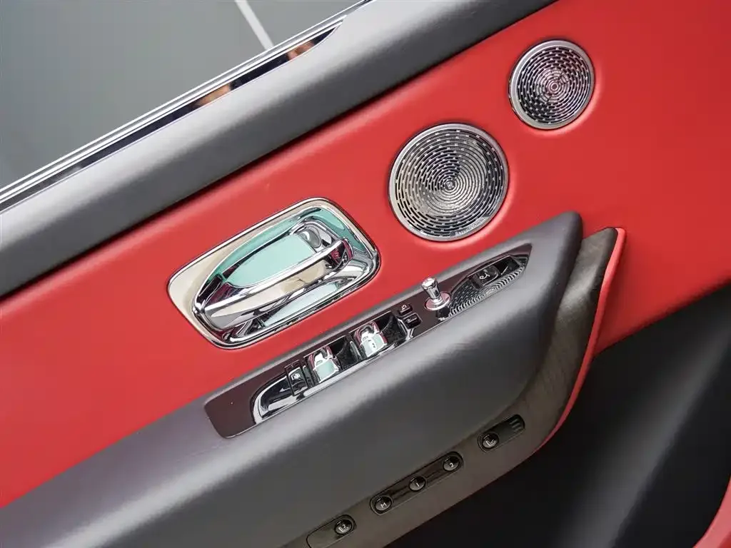 Rolls-Royce Cullinan 2022 из CN, фото 5