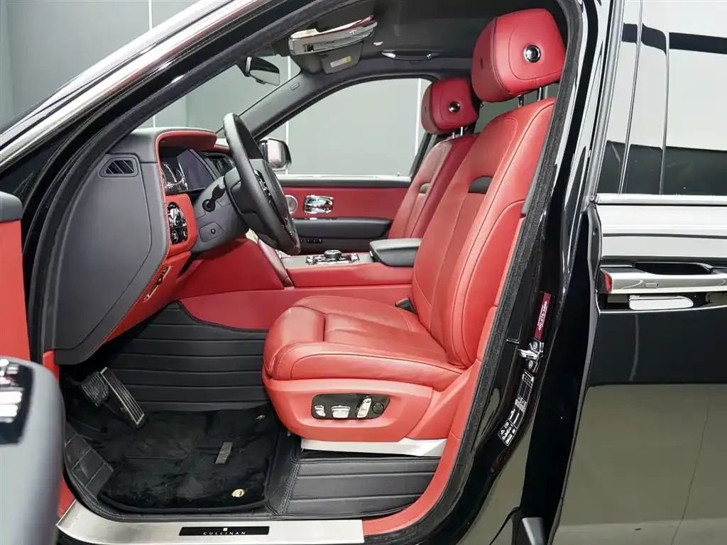 Rolls-Royce Cullinan 2022 из CN, фото 3