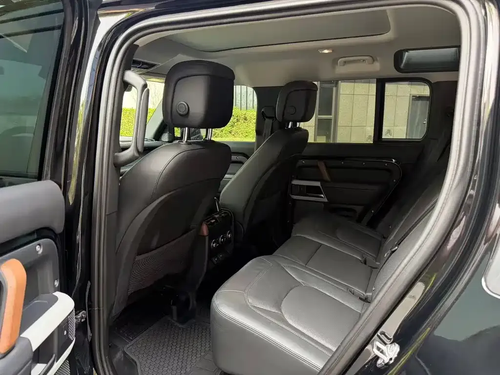 Land Rover Defender — фото 3