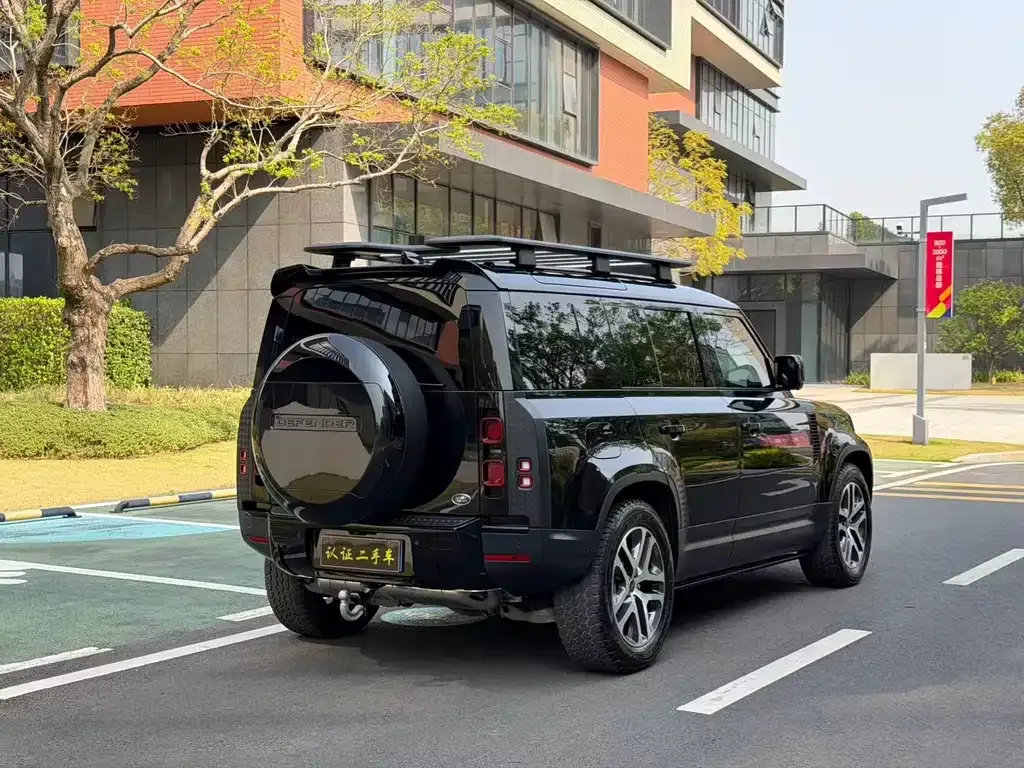 Land Rover Defender — фото 4