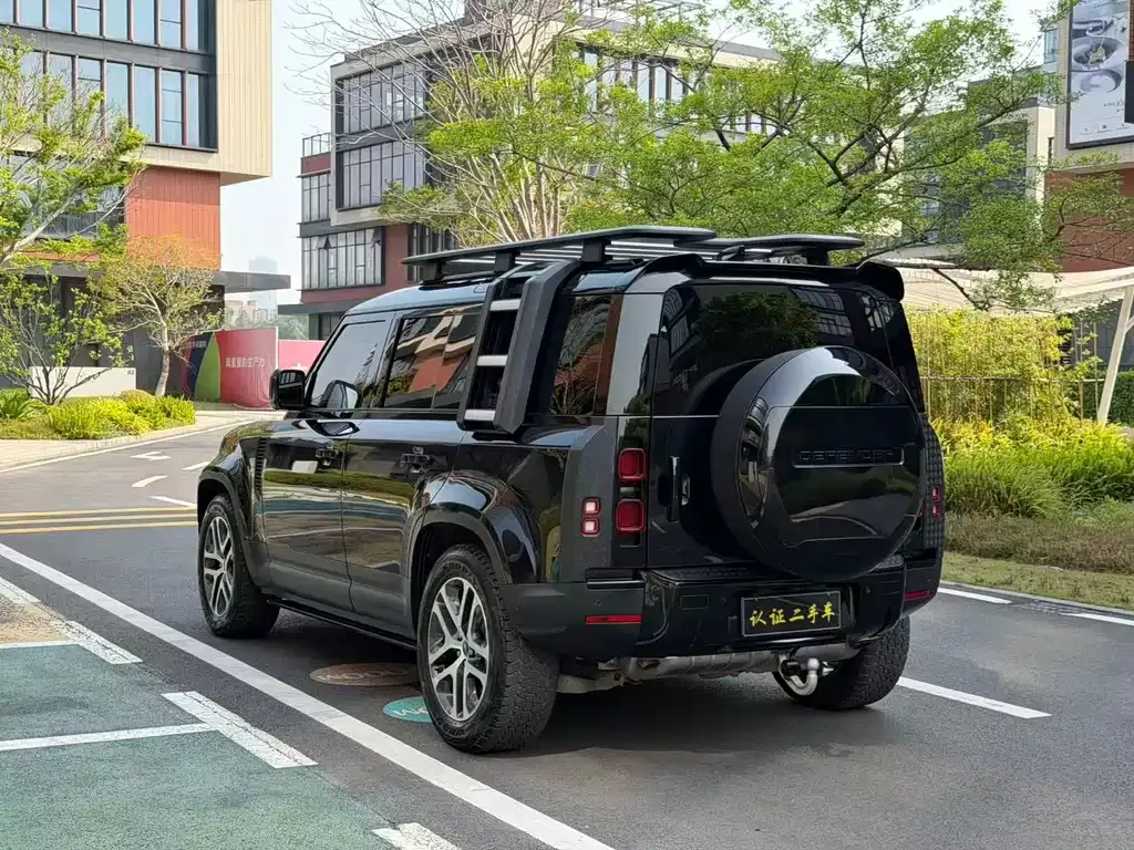Land Rover Defender — фото 8