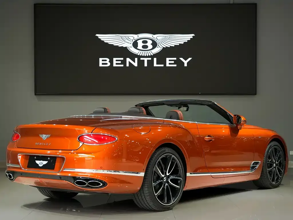 Bentley Continental — фото 7