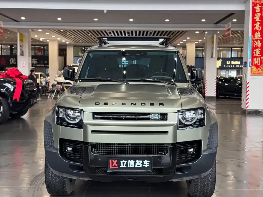 Land Rover Defender — фото 10