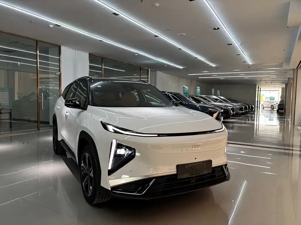 Geely Galaxy L7 2025 из CN, фото 10