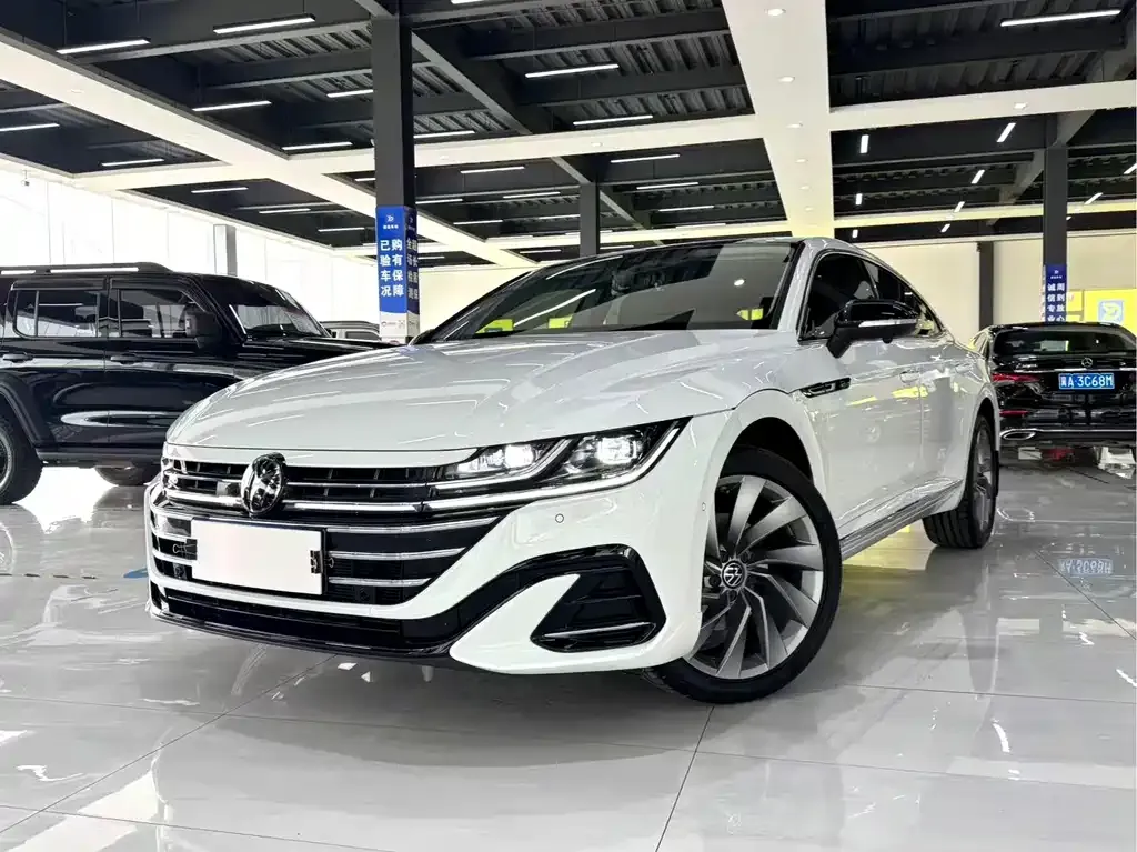 Volkswagen CC — фото 1